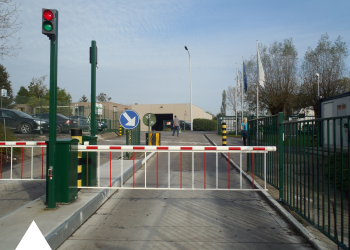 slagboom met onderbeveiliging slagboom met onderbeveiliging